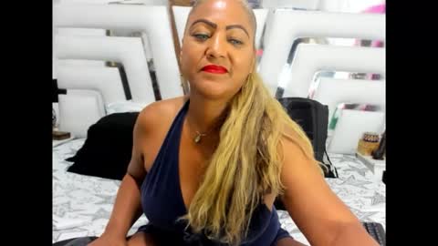 Snapshot of saraajhons chatting on 11-25-25, 08:53 Sara online show from 11-25-25, 08:53