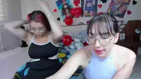 Alahia and Marilyn online show from 02-15-25, 01:38