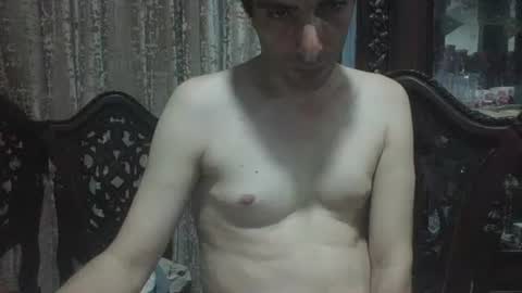 Snapshot of saraclit chatting on 06-11-26, 11:47 pass kika online show from 06-11-26, 11:47