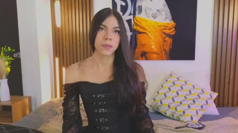 Snapshot of saracutie_ chatting on 04-22-26, 07:48 Sara online show from 04-22-26, 07:48