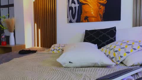Snapshot of saracutie_ chatting on 04-30-26, 08:57 Sara online show from 04-30-26, 08:57