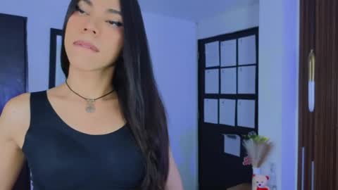 Snapshot of saracutie_ chatting on 05-14-26, 07:53 Sara online show from 05-14-26, 07:53