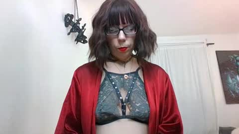 Sara Desire online show from 12-30-24, 01:37