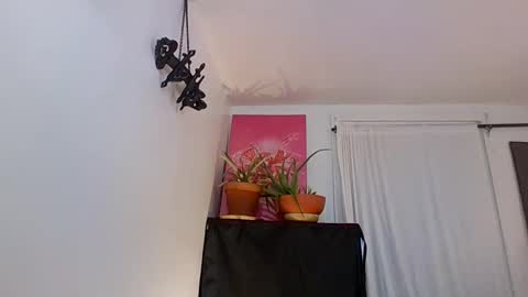 Sara Desire online show from 02-03-25, 02:03