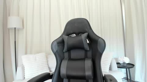 Sara Desire online show from 04-16-26, 07:03