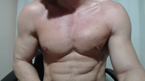 saradorj92 online show from 03-26-26, 02:28