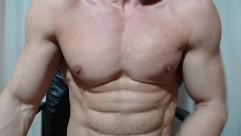 saradorj92 online show from 04-16-26, 12:33