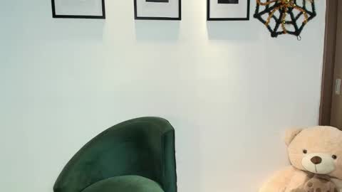 Snapshot of saraevil chatting on 11-11-25, 04:56 Sara online show from 11-11-25, 04:56