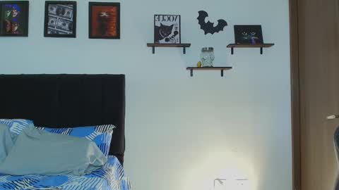 Snapshot of saraevil chatting on 11-23-25, 06:13 Sara online show from 11-23-25, 06:13