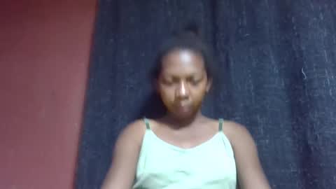 sarah146341 online show from 03-12-25, 12:04