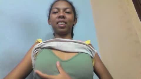 sarah146341 online show from 04-01-26, 03:20