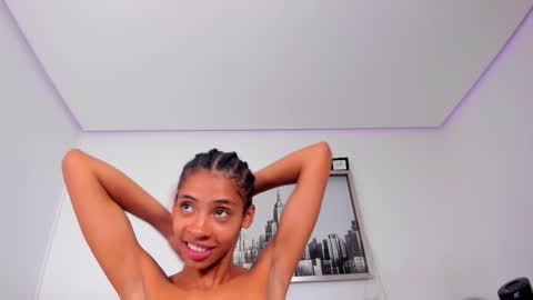 Snapshot of sarah_ashbourne chatting on 09-25-25, 12:09 sarah_ashbourne online show from 09-25-25, 12:09