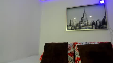 Snapshot of sarah_ashbourne chatting on 10-09-25, 11:30 sarah_ashbourne online show from 10-09-25, 11:30