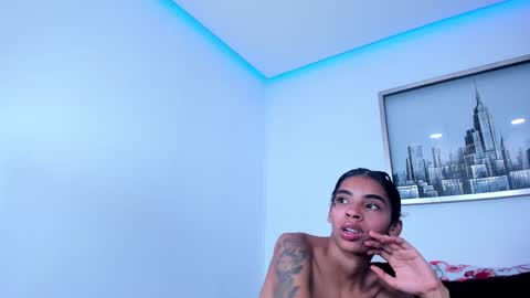 Snapshot of sarah_ashbourne chatting on 10-22-25, 02:50 sarah_ashbourne online show from 10-22-25, 02:50