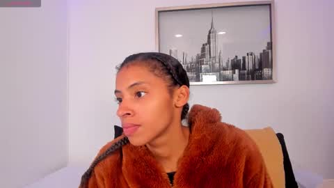 Snapshot of sarah_ashbourne chatting on 11-17-25, 01:50 sarah_ashbourne online show from 11-17-25, 01:50