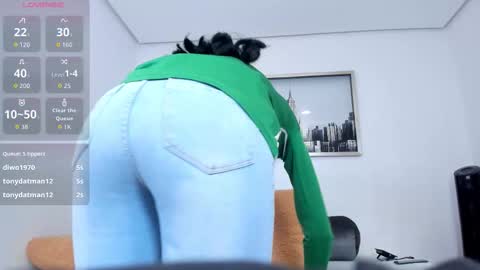 Snapshot of sarah_ashbourne chatting on 11-24-25, 01:55 sarah_ashbourne online show from 11-24-25, 01:55