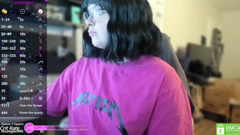 Snapshot of sarah_e_xx chatting on 12-15-24, 12:07 Sarah online show from 12-15-24, 12:07