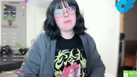 Snapshot of sarah_e_xx chatting on 02-18-25, 04:26 Sarah online show from 02-18-25, 04:26