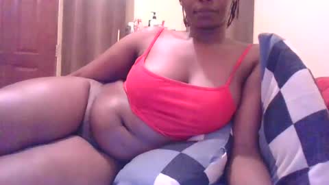 Snapshot of sarah_haggai chatting on 06-12-26, 09:25 sarah_haggai online show from 06-12-26, 09:25