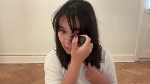 Snapshot of sarah_heart_aus chatting on 01-03-25, 10:29 Sarah Heart Aus online show from 01-03-25, 10:29