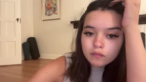 Snapshot of sarah_heart_aus chatting on 01-10-25, 04:22 Sarah Heart Aus online show from 01-10-25, 04:22