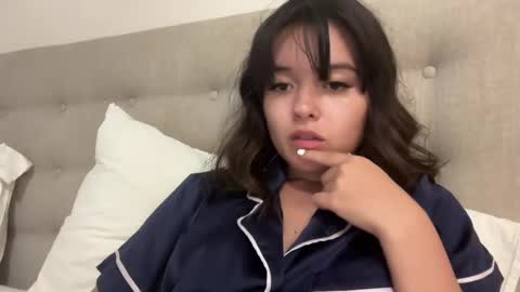 Snapshot of sarah_heart_aus chatting on 01-21-25, 09:13 Sarah Heart Aus online show from 01-21-25, 09:13