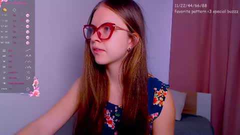 Sarah online show from 07-08-26, 02:49