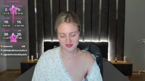 Snapshot of sarah_soul chatting on 01-05-25, 06:56 Sarah online show from 01-05-25, 06:56