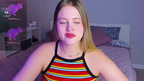 Snapshot of sarah_soul chatting on 11-09-25, 11:58 Sarah online show from 11-09-25, 11:58