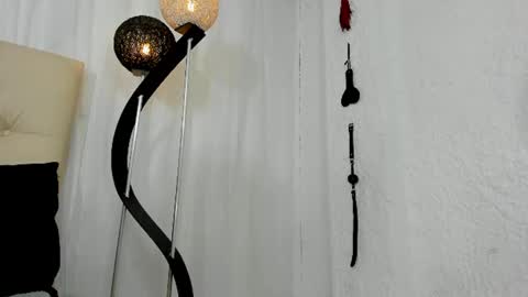 Snapshot of sarah_temptation chatting on 07-12-26, 10:23 sarah_temptation online show from 07-12-26, 10:23