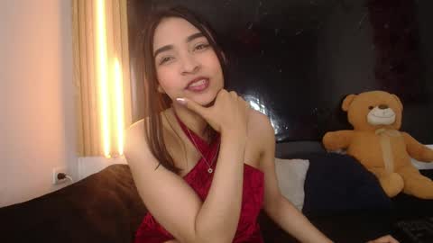 sarahajhoness online show from 05-11-26, 09:45