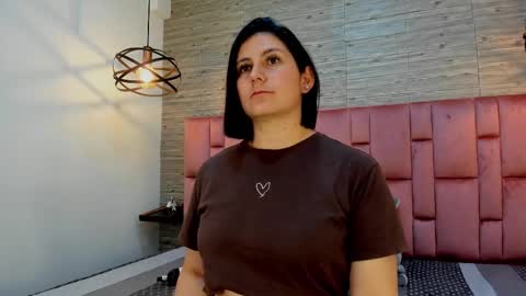 Sarah Deyvis online show from 02-25-25, 08:41