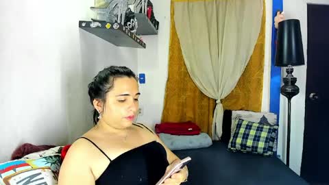  SARAHJEY     online show from 05-25-26, 06:58