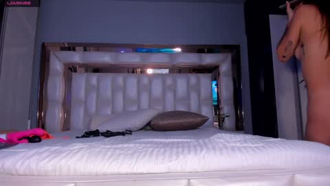 Snapshot of sarahpreston1 chatting on 01-13-25, 12:51 Sarah online show from 01-13-25, 12:51