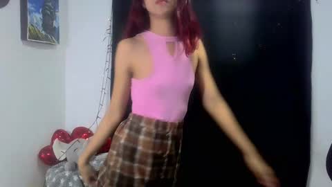 Sarah  online show from 03-10-25, 12:40