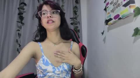 Sarah  online show from 04-18-26, 07:29