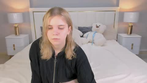 sarahwantslove online show from 03-27-26, 08:30