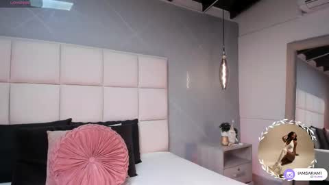 Sara online show from 12-22-25, 11:40