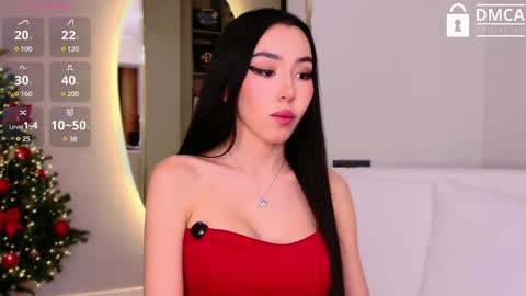 Mia online show from 02-01-25, 01:41