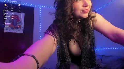 Snapshot of sarapbunny chatting on 05-11-26, 11:13 Sara online show from 05-11-26, 11:13