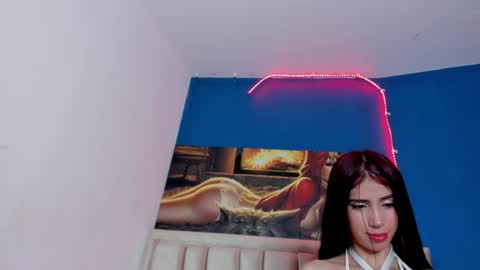  Sara  online show from 02-12-25, 12:44