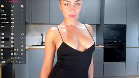 Sara online show from 07-13-26, 02:14