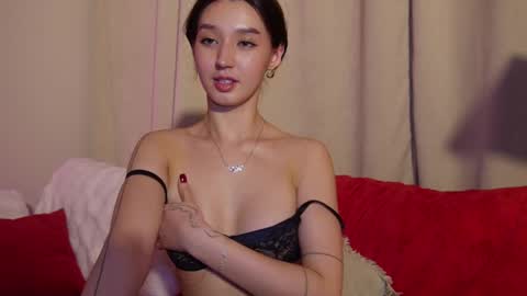 Shara online show from 02-23-25, 04:35