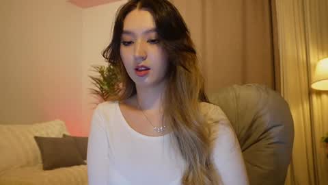 Shara online show from 09-18-25, 01:13