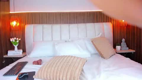 Snapshot of saravega21 chatting on 02-26-26, 04:55 Sara Vega online show from 02-26-26, 04:55