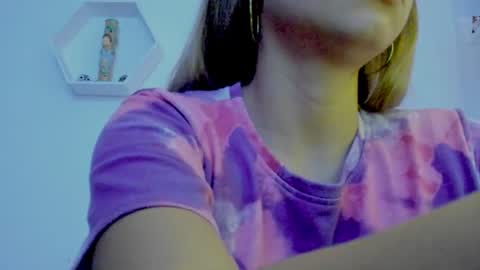 Saray  online show from 07-23-26, 04:32