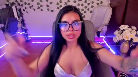 saray__jones online show from 01-08-25, 03:39
