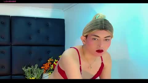 saraypiink online show from 06-19-26, 08:34