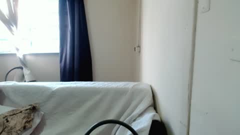 Snapshot of sarethdavis chatting on 06-20-26, 11:57 sarethdavis online show from 06-20-26, 11:57