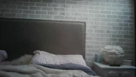 Sara online show from 01-26-25, 02:08